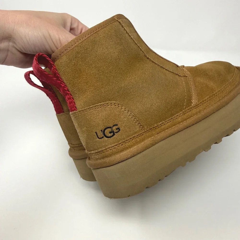 UGG kids classic